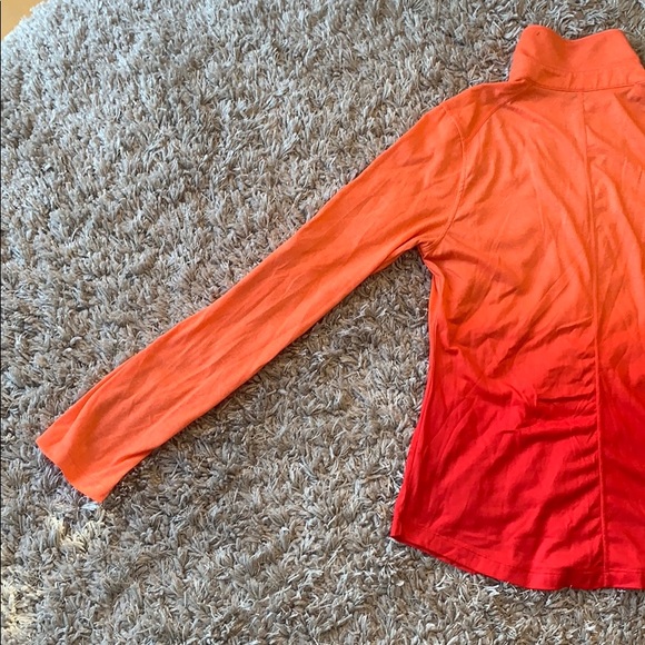 MARMOT Ombré Long Sleeve 1/2 Button Down Top - Picture 9 of 12